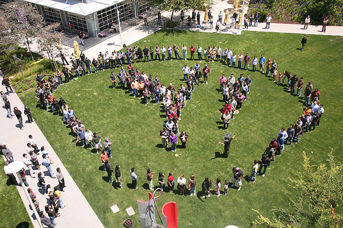 Yahoo Plans Over 1,000 Layoffs : 10% of Workforce