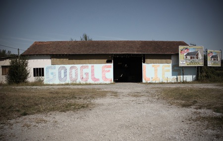 Google Street Art: Google Lies