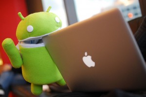 Android eats an Apple.