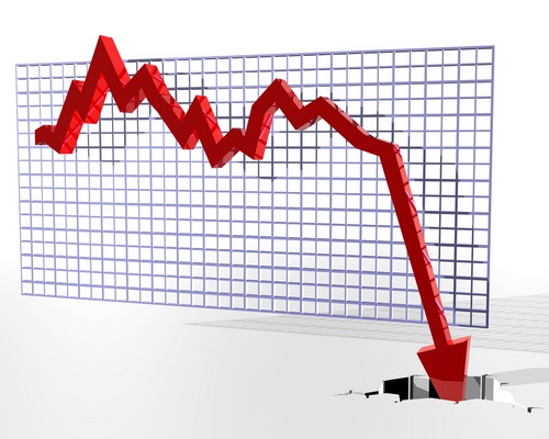 Facebook Hopes to Monetize Mobile Users as Stock Plummets
