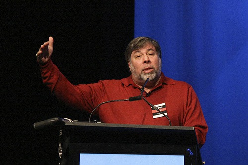 Apple Co-Founder Wozniak Believes Cloud Computing is a Brewing Storm
