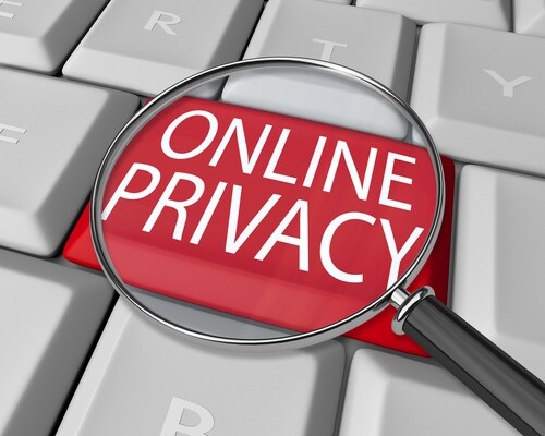 Discussion of Personal Privacy and Facebook on #SocialChat