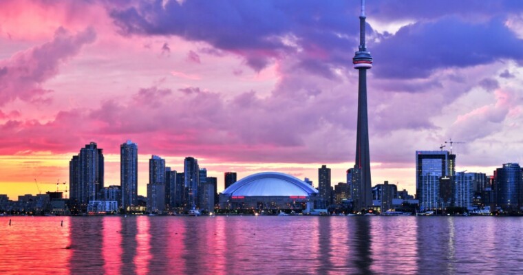 Oh, Canada! Search Engine Journal Makes Its Way to Toronto