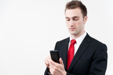 4 Easy Steps to Convince Your Clients or Boss to Invest More in Mobile