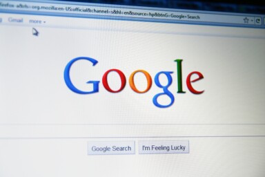 Google Agrees To Change Privacy Policy In UK