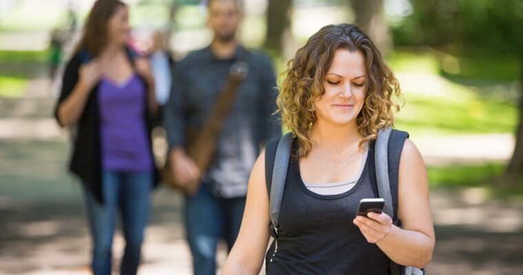 Apple Applies For “Transparent Texting” Patent, Allowing Users To Safely Text And Walk