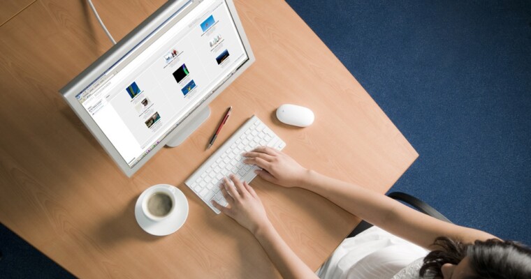 Should I Collect Email Addresses on My Blog in 2014?