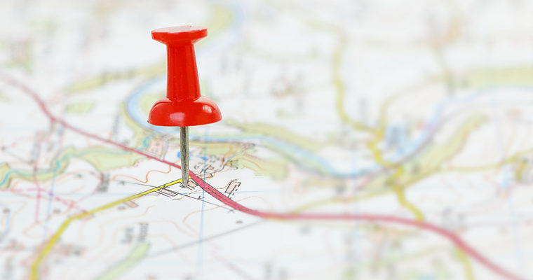Google Local Pack Down to 3 Listings, Address & Phone Number Removed