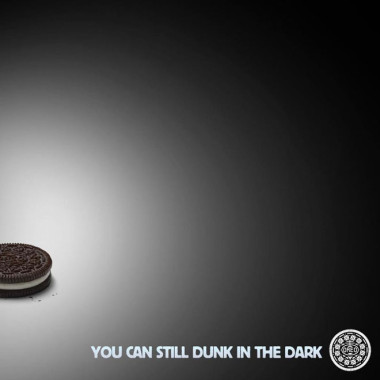 Oreo-Dunk-in-the-Dark