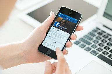 Facebook Enhances Video with Multitasking, Suggested Vids, and More