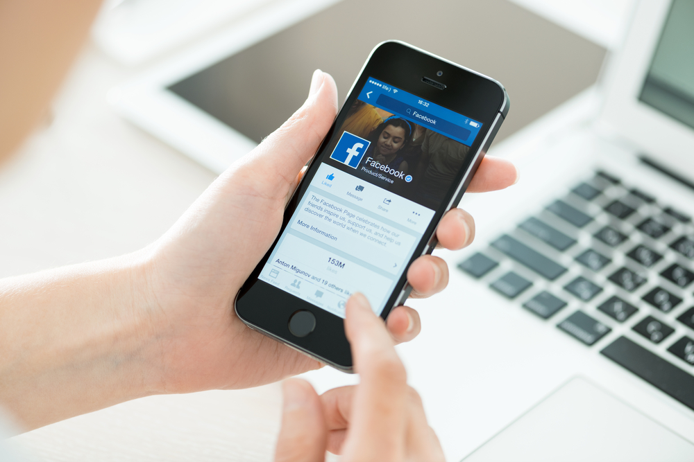 Facebook Enhances Video with Multitasking, Suggested Vids, and More