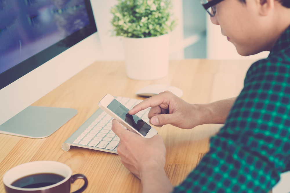 Google Confirms Over Half of All Searches Come From Mobile
