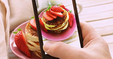 Pancake Wars: What IHOP Can Learn from Dennys’ Social Media Success