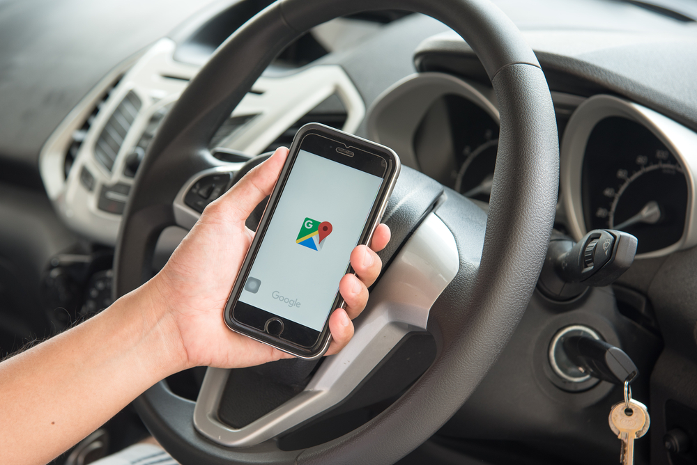 Send Places to Your Phone From Google’s Knowledge Graph Panels