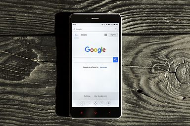 New Google Test Lets Businesses Post to Front Page of Search Results