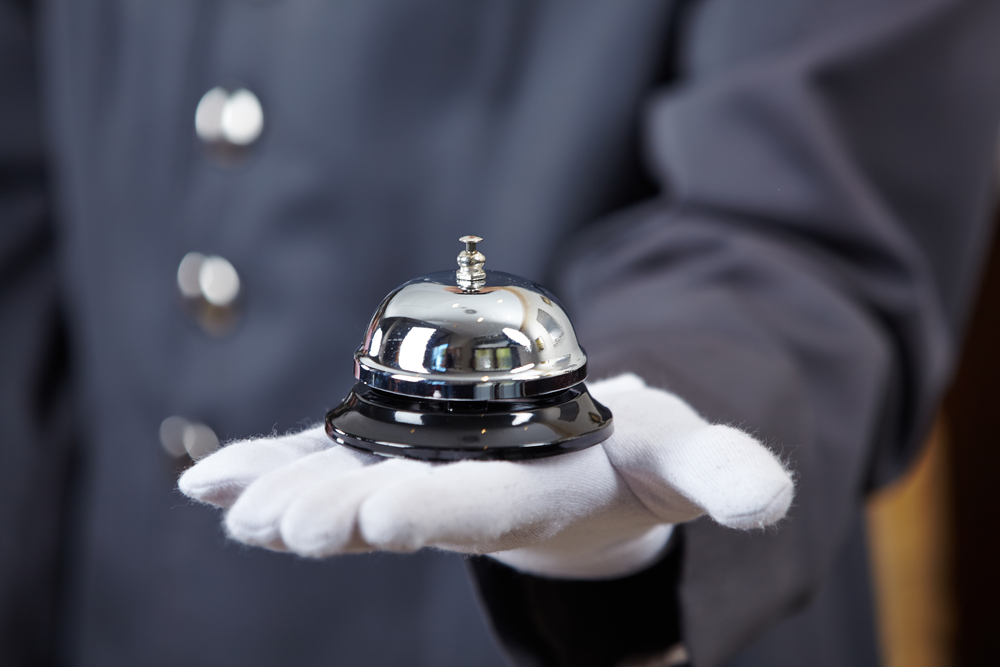 Google Experiments With “Call/Text Google” to Find Local Service Providers