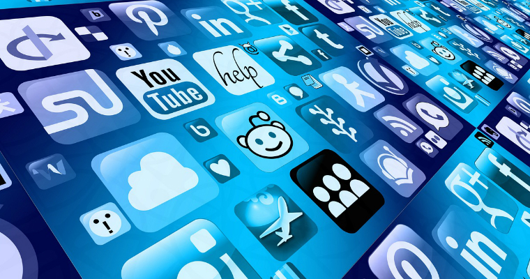 The Impact of Earned Media on App Promotion