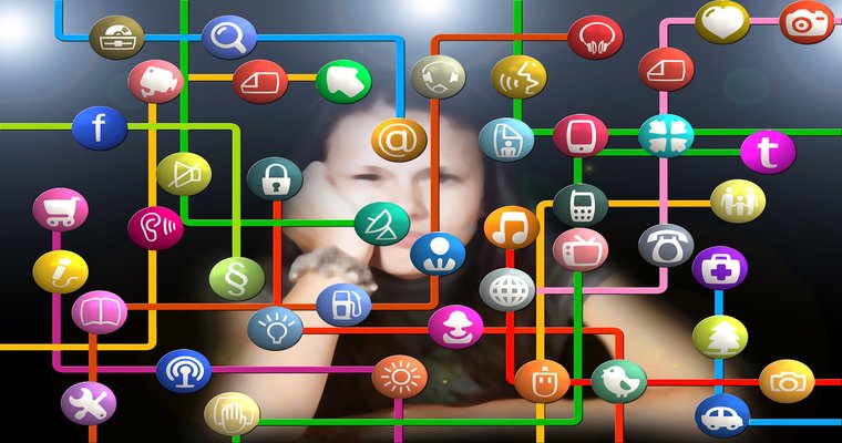 How to Use Content Curation Effectively in Social Media & Email Marketing