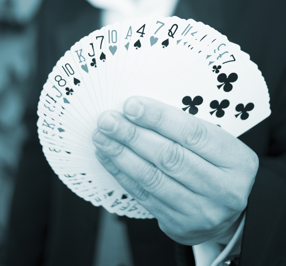 Google’s Rich Cards Expand to Restaurants and Online Courses