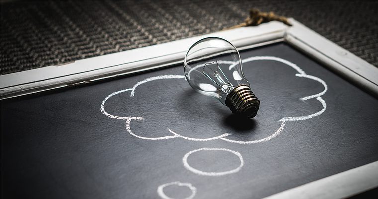 How to Become a Thought Leader in Your Niche & Build Your Brand