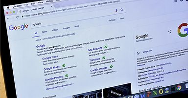 Google Lets Users Search Through Reviews of Business Listings