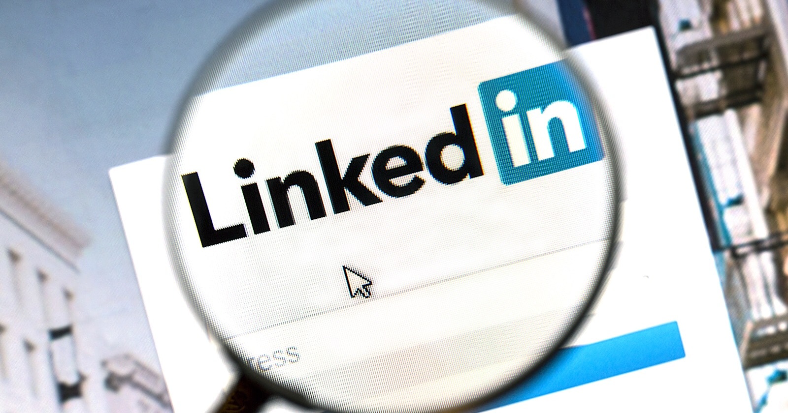 LinkedIn Makes it Easier to Ask for Referrals