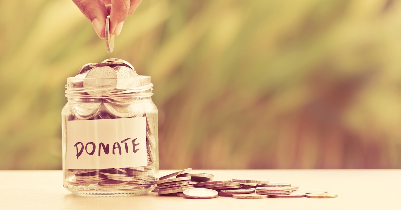 Facebook is Testing Recurring Donations for Nonprofit Organizations