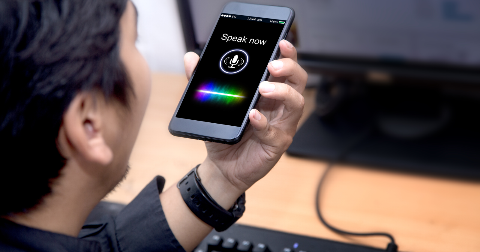 21% of People Are Using Voice Search Every Week [STUDY]
