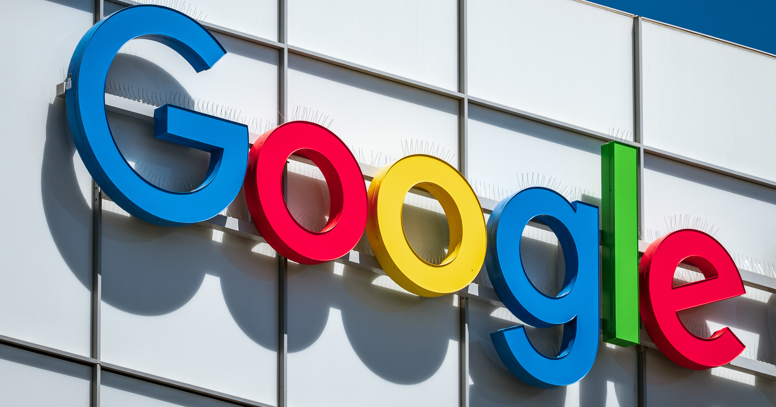 Google is Reportedly Delivering Less Organic Search Traffic Than Last Year