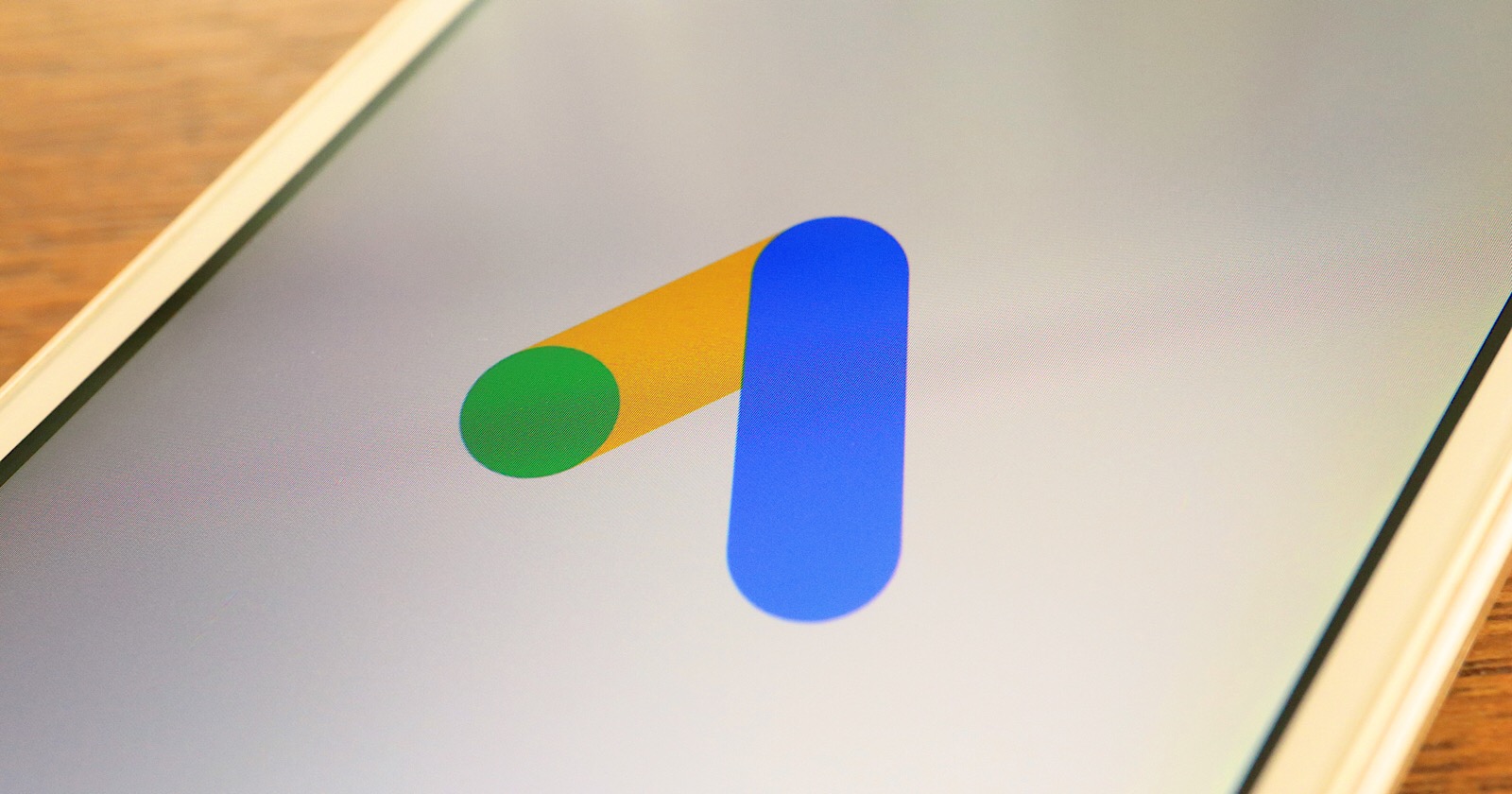 Google Ads Postpones Switching Search & Shopping Campaigns to Standard Delivery