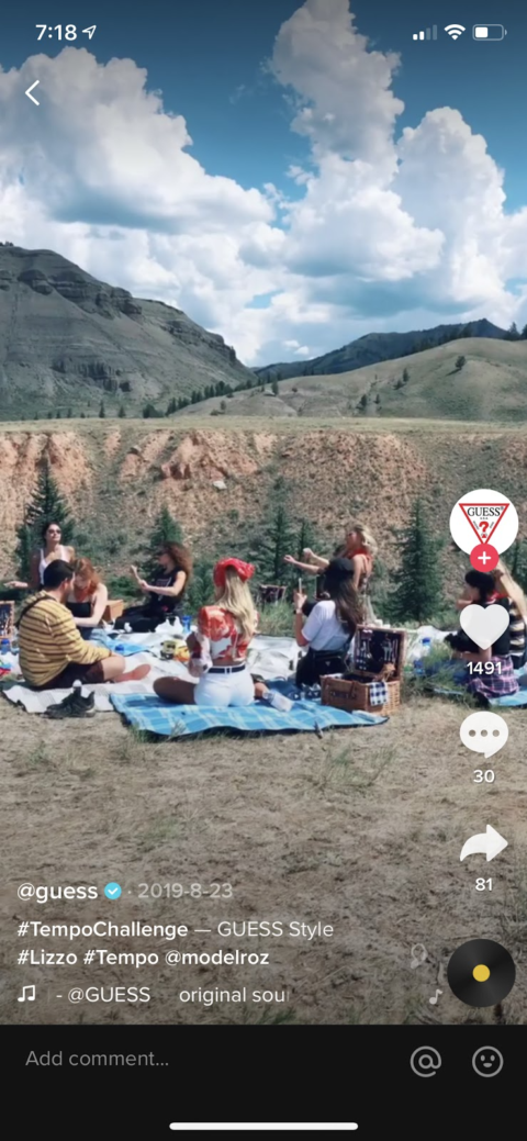 Screenshot that shows that Tiktok content is presented full screen