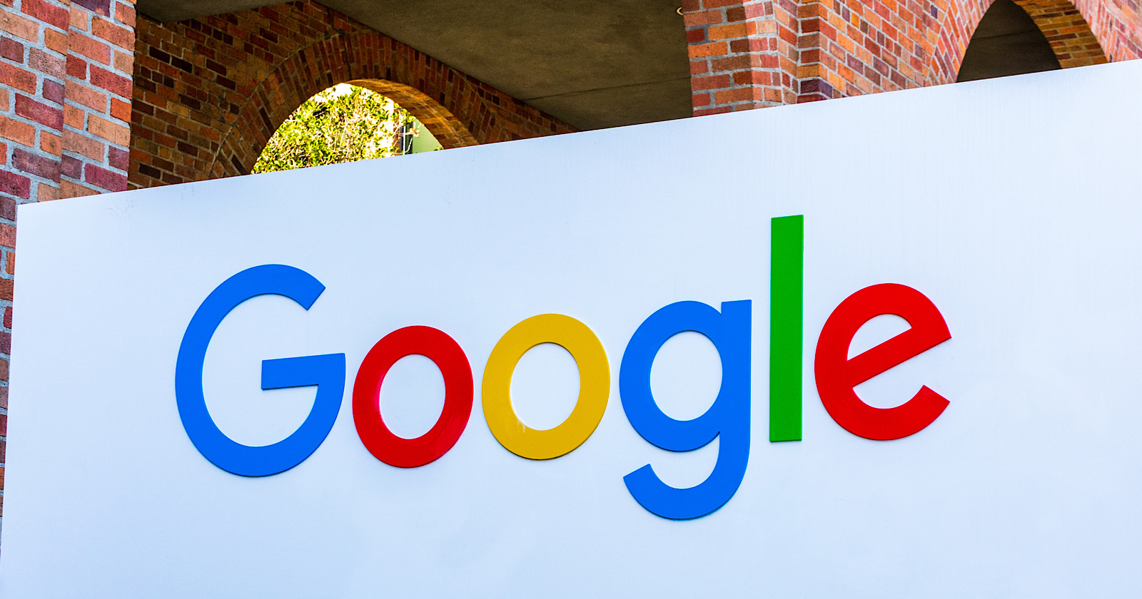 Google Makes Premium Version of Hangouts Meet Free As More People Work Remotely