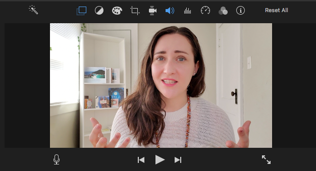 How to Make Compelling Q&A Videos to Build Trust in Your Brand