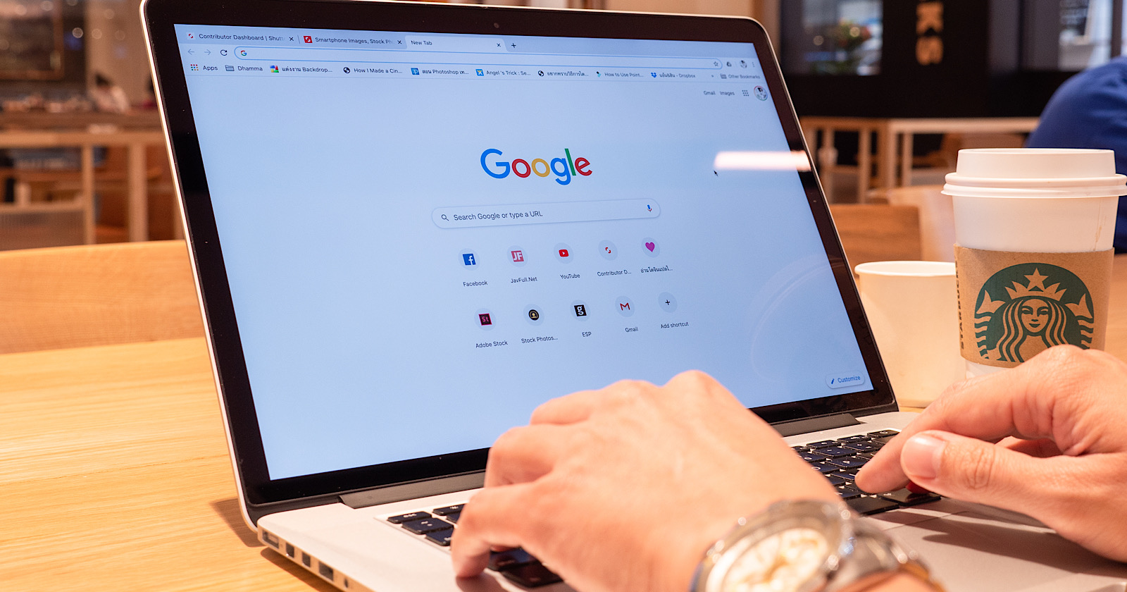 What Is the Google Knowledge Graph & How it Works