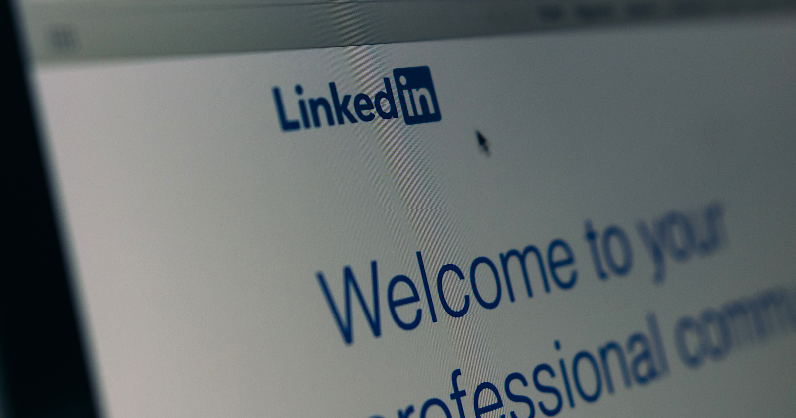 LinkedIn to Prevent Users From Spamming Page Follow Invites
