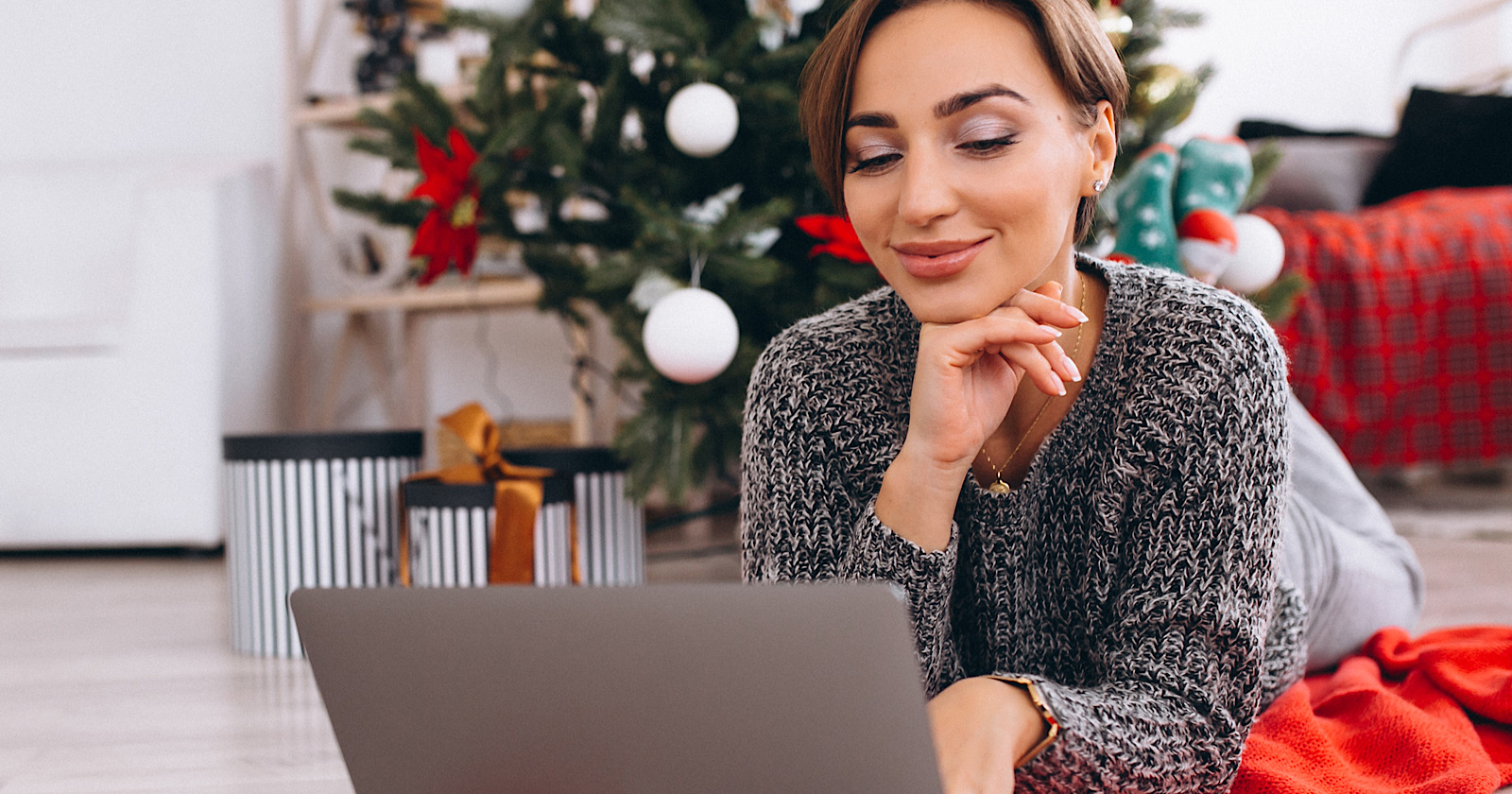 Google Shares 16 Stats About Holiday Shoppers