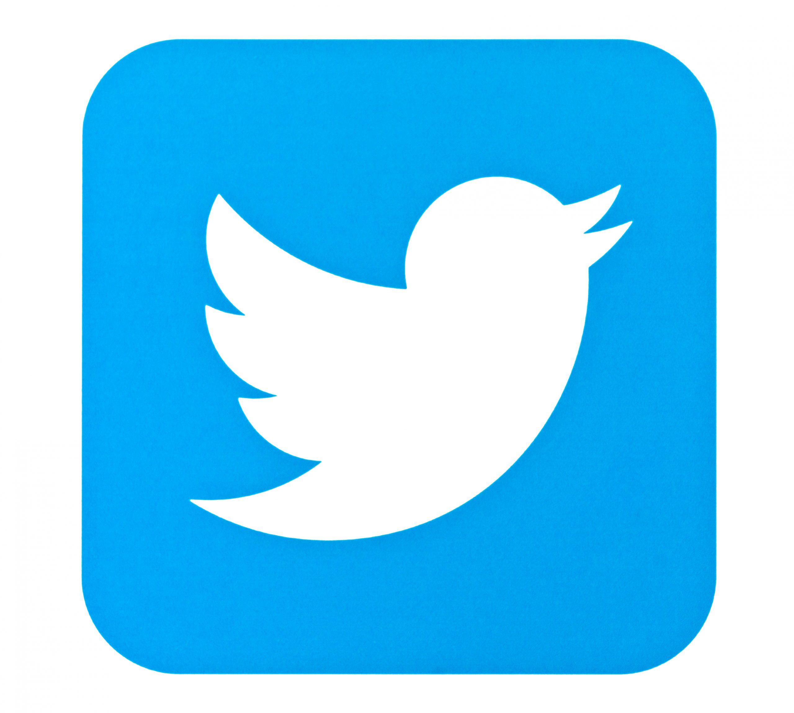 Twitter Tests New Shop Module