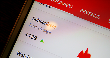 YouTube Adds Traffic & Revenue Data to Mobile Analytics