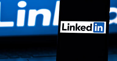 LinkedIn Lets Freelancers Promote Their Services For Free