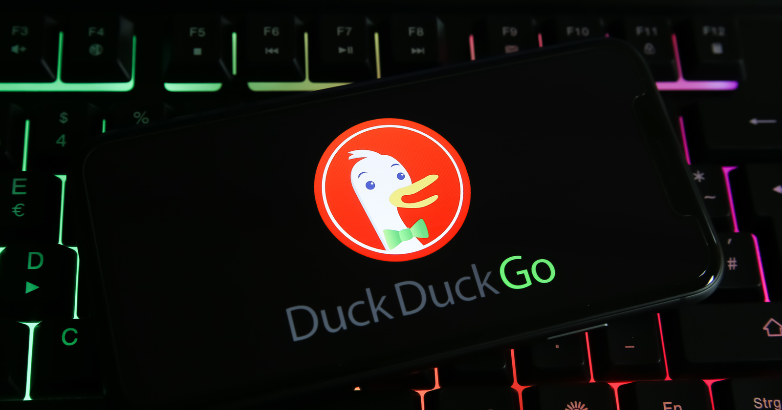 duckduckgo 100 billion