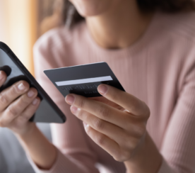 7 Social Commerce Tips & Who’s Doing It Right