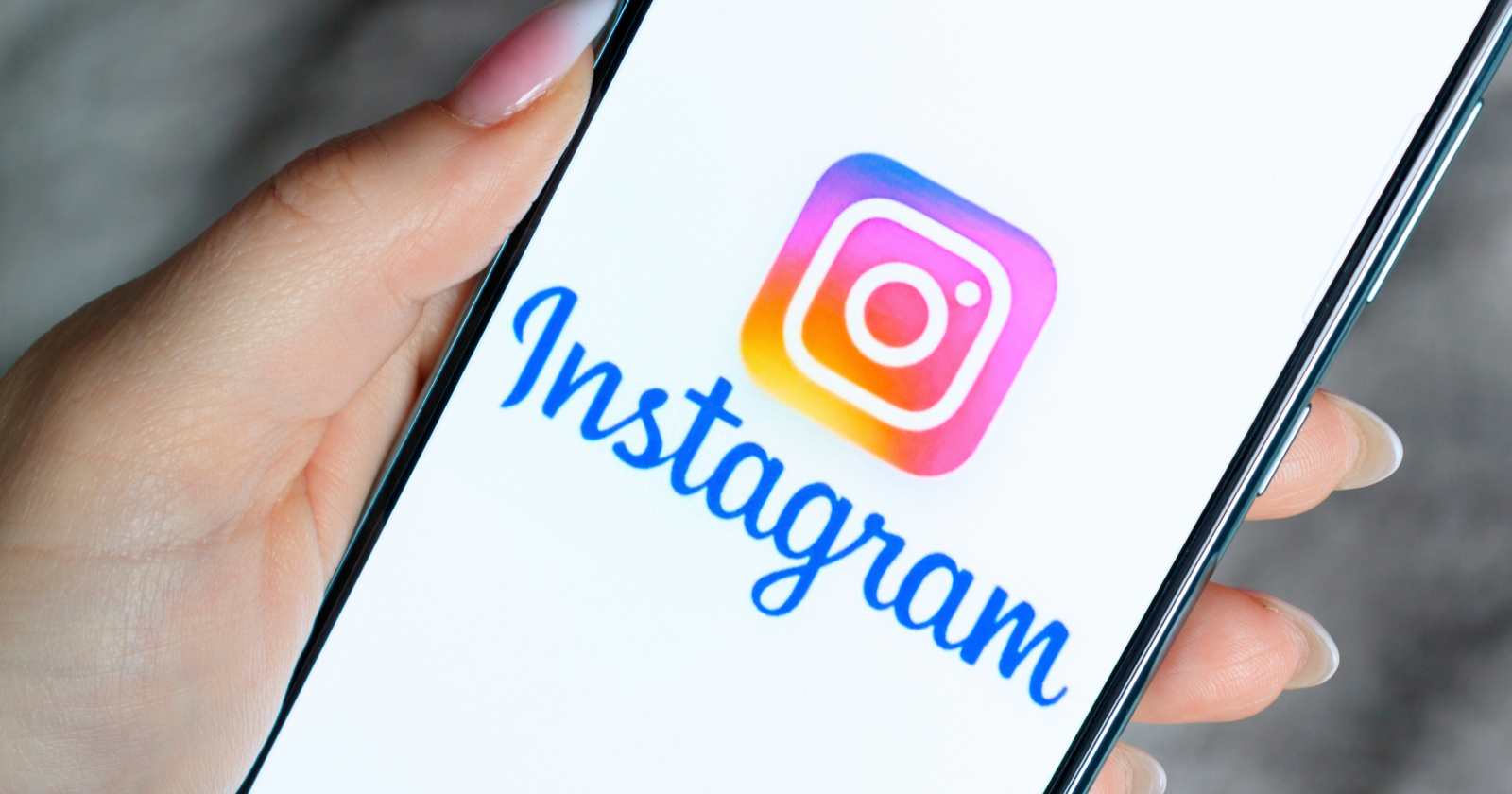 Instagram’s Main Feed Is Going Full Screen