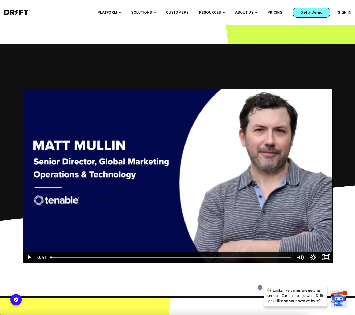 Video testimonial on landing page example