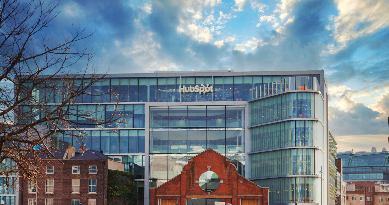 How To Use ChatSpot AI With HubSpot To Improve Productivity