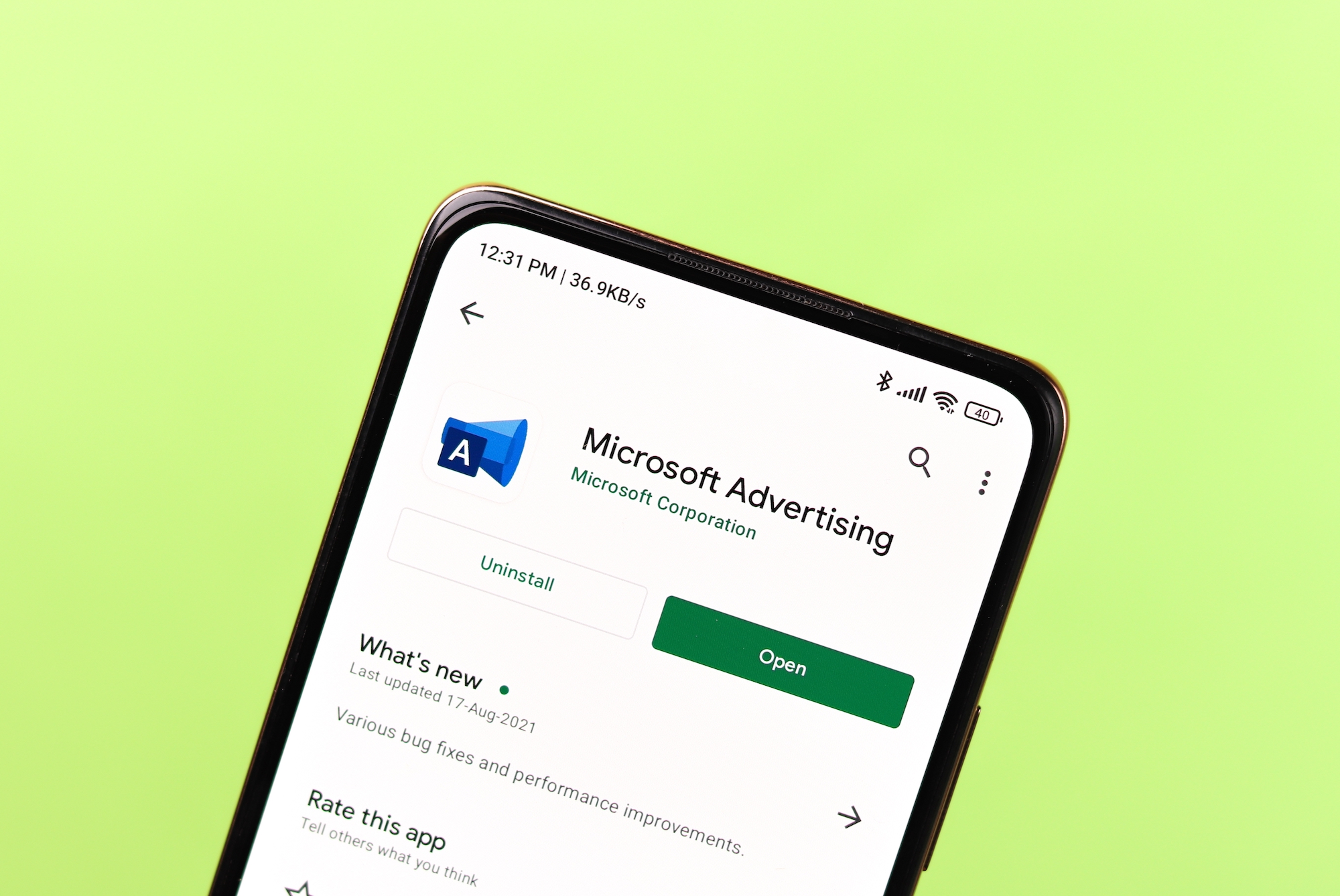 Microsoft Advertising: Anuncios de servicios profesionales, CPC mejorado y más para Spring