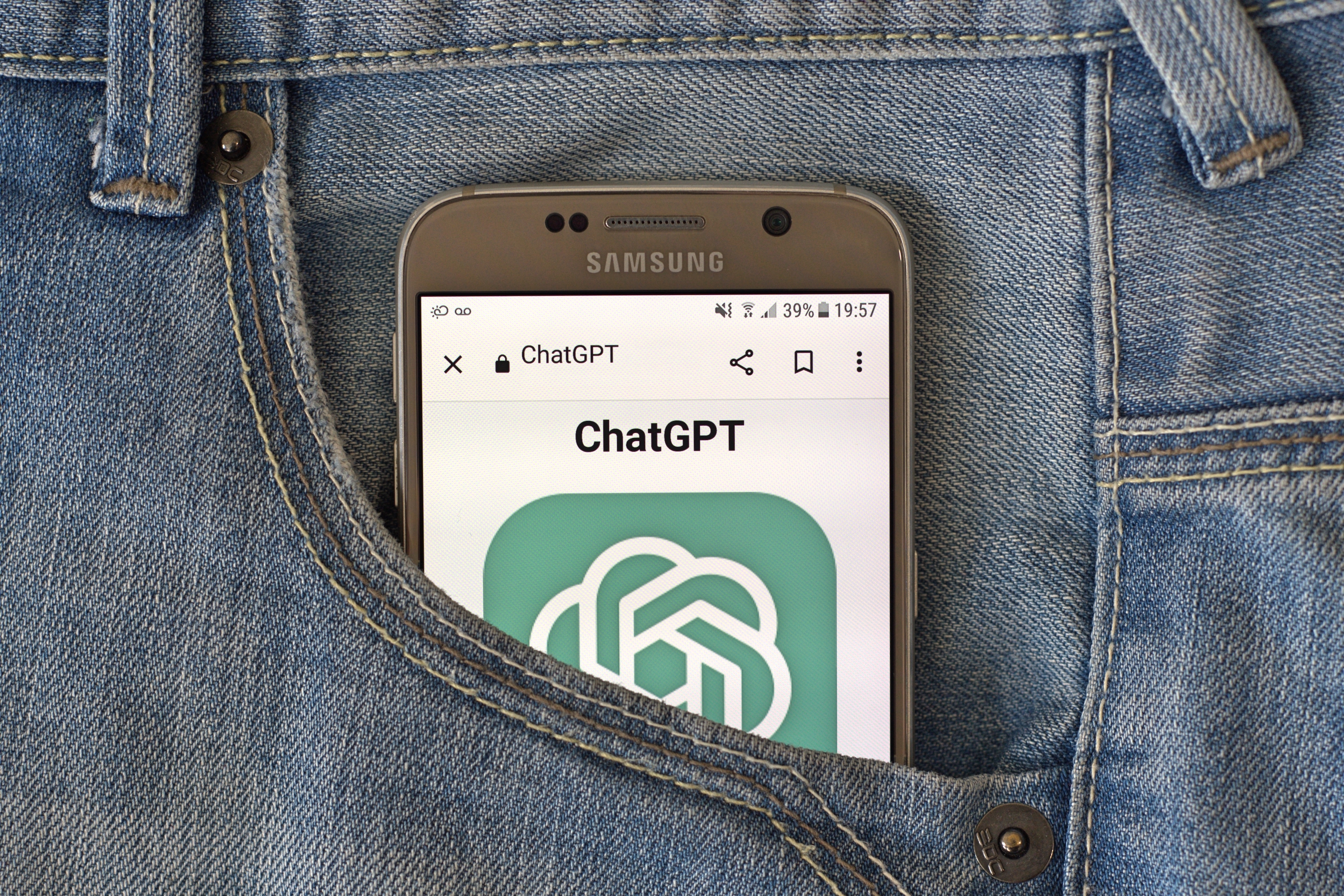 Aplicación ChatGPT para Android disponible en Google Play Store