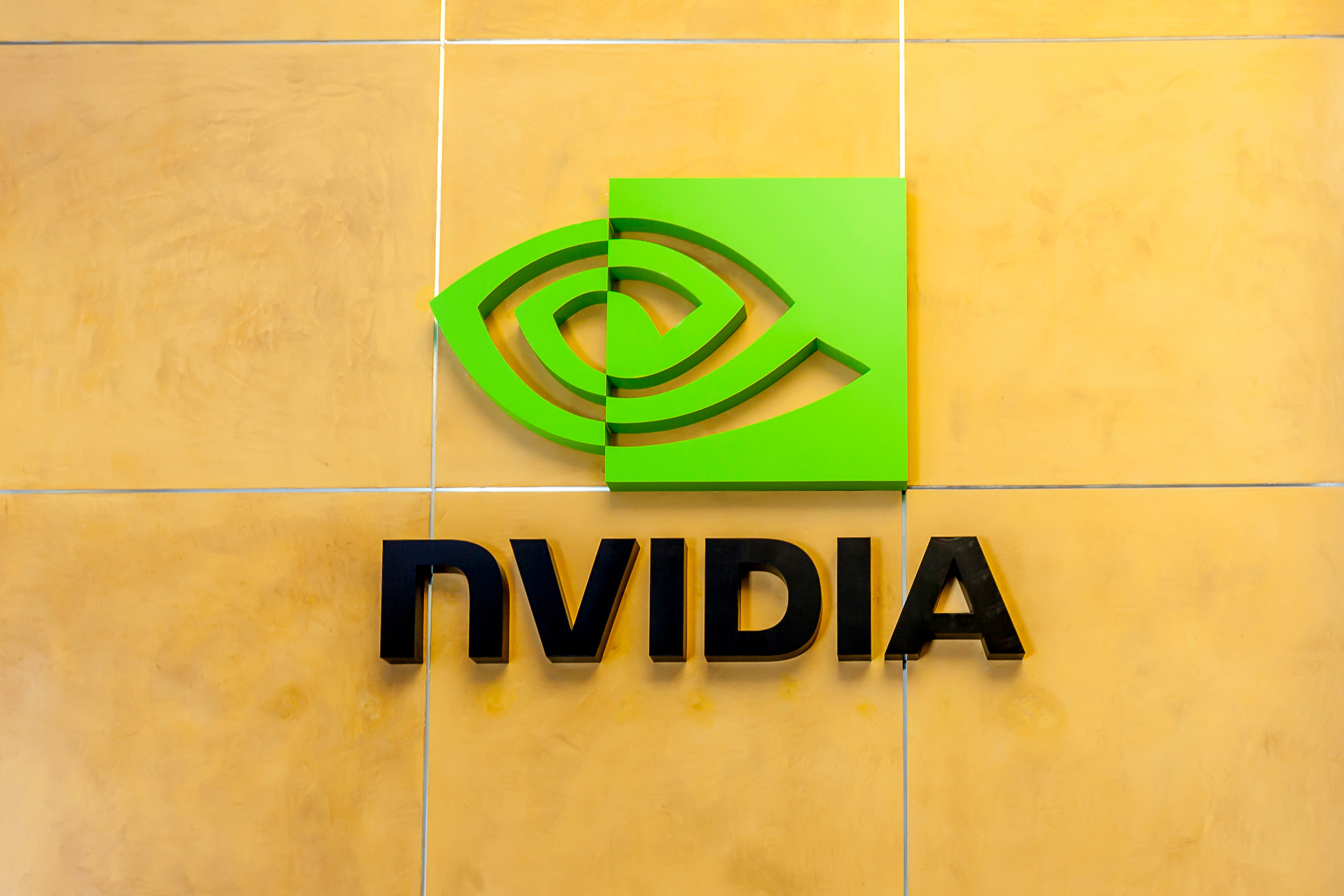 NVIDIA ofrece un banco de trabajo de IA para modelos de IA generativos empresariales