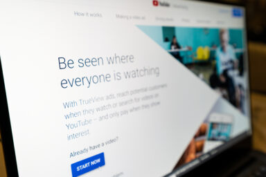 YouTube Announces AI-Powered Creative Guidance In Google Ads