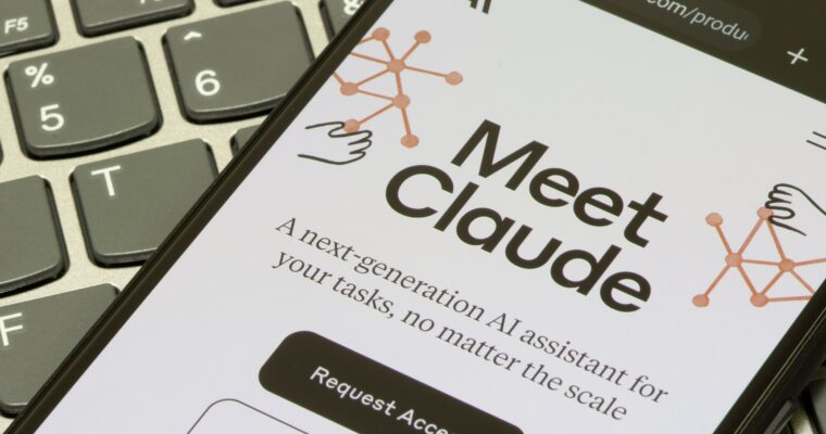 Anthropic Introduces Claude 2.1 With 200K Context Window