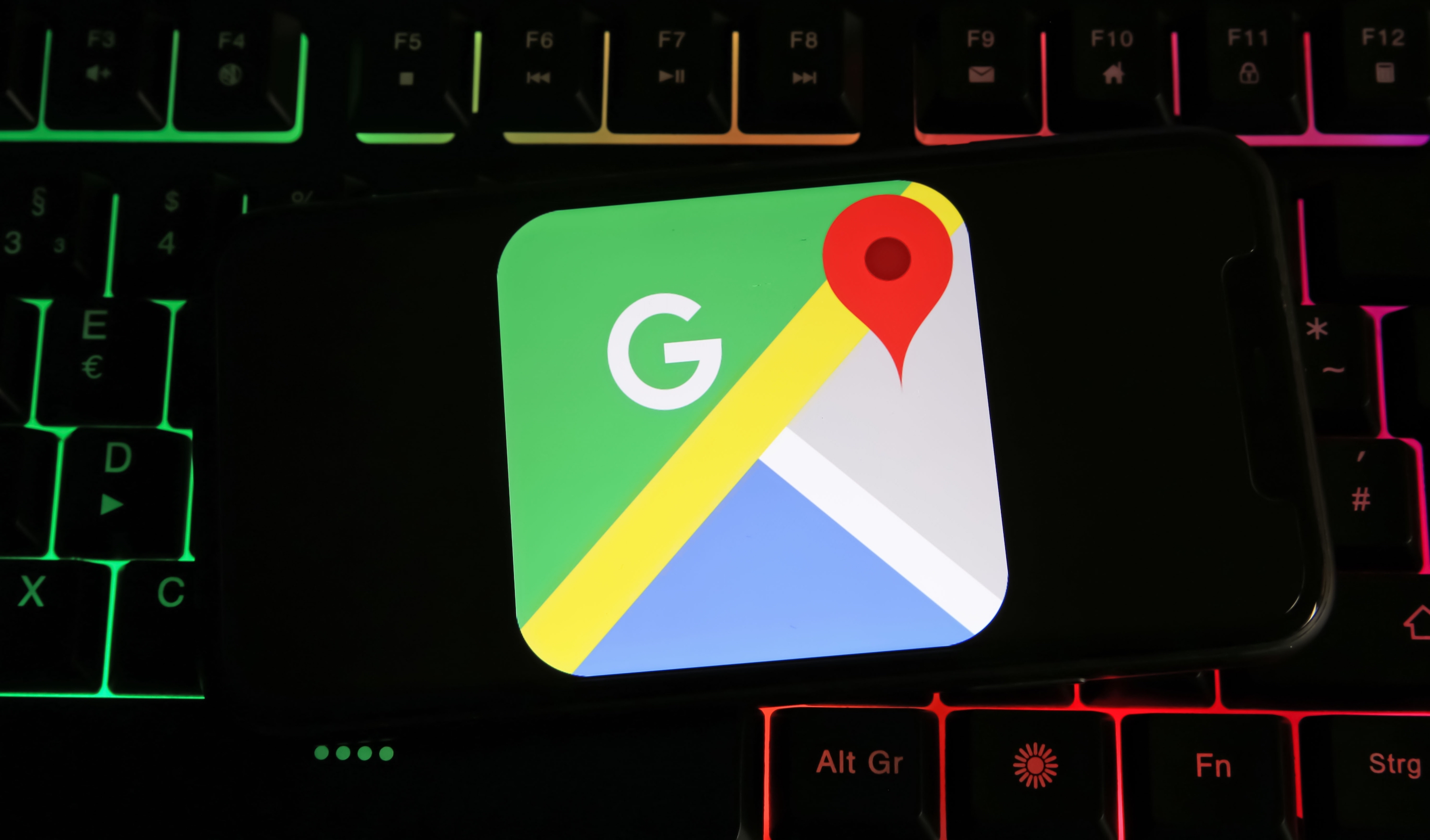 google maps user privacy location data controls
